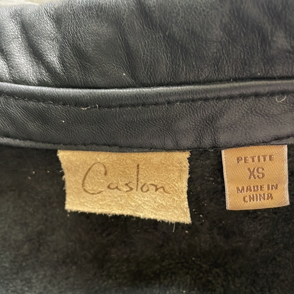 Caslon | 100% Genuine Lamb Leather Button Down Shirt - Picture 8 of 10